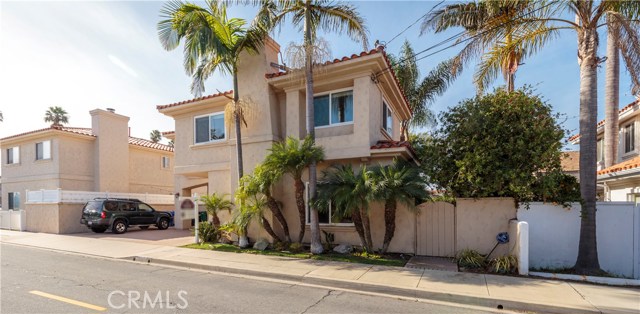 601 Green Lane, Redondo Beach, California 90278, 3 Bedrooms Bedrooms, ,3 BathroomsBathrooms,Residential,Sold,Green,SB17272451