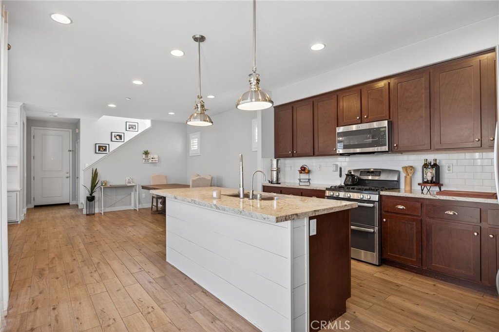 MLS #SR25199445 image #14