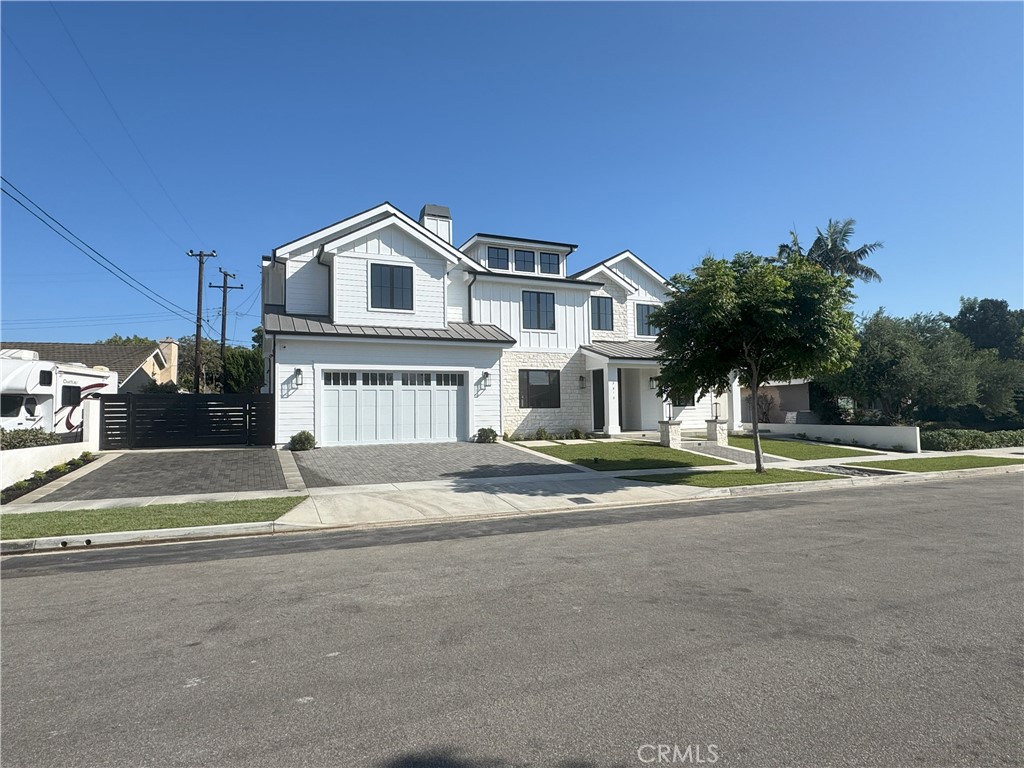 3312 Kenilworth Drive