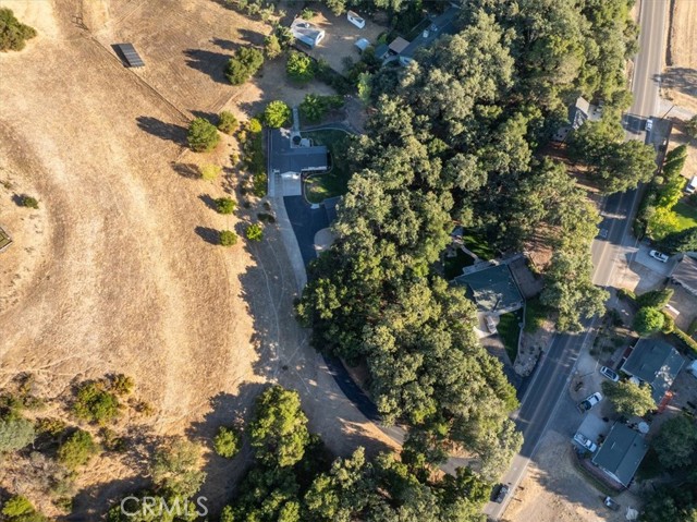 6205 San Anselmo Road, Atascadero CA: https://media.crmls.org/medias/855b1e66-0c18-492d-bbc7-85e1cb75cb0e.jpg