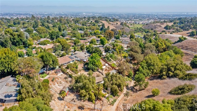 12 Pony Lane, Rolling Hills Estates, California 90274, 3 Bedrooms Bedrooms, ,2 BathroomsBathrooms,Residential,Sold,Pony,SB21215707