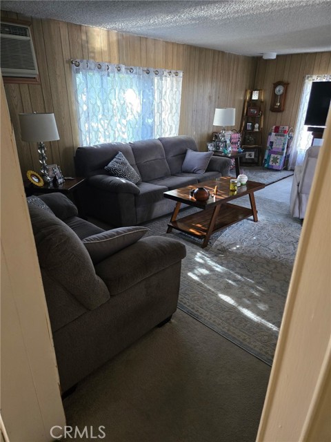 5815 E La Palma Avenue, Anaheim CA: https://media.crmls.org/medias/855c4d17-aa15-4515-8ac4-b8039d6698af.jpg