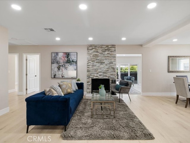 4609 Highgrove Avenue, Torrance CA: https://media.crmls.org/medias/855c7f74-077e-4b95-8639-ea5e82fcbae1.jpg