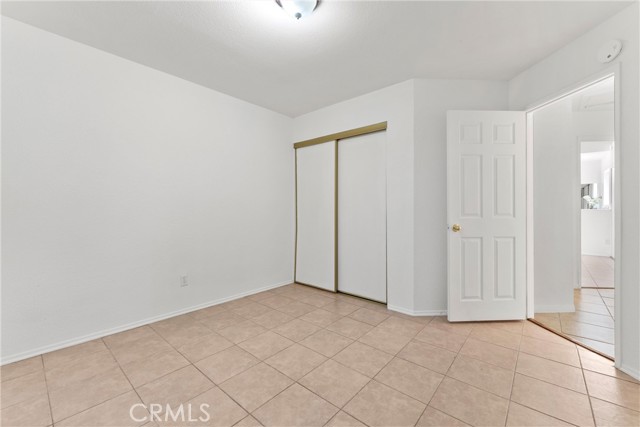 3519 San Jacinto Avenue, Rosamond CA: https://media.crmls.org/medias/855d2070-5700-4f7f-981b-6e4bd21362c8.jpg