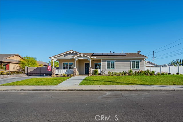 Detail Gallery Image 5 of 71 For 41744 Mesquite Ln, Murrieta,  CA 92562 - 5 Beds | 3/1 Baths