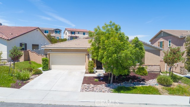 Detail Gallery Image 1 of 69 For 24865 Hidden Hills Dr, Menifee,  CA 92584 - 4 Beds | 3/1 Baths