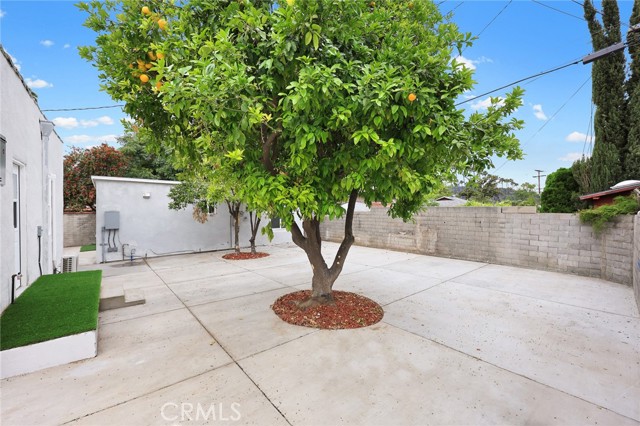 Detail Gallery Image 24 of 25 For 2461 Saint Pierre Ave, Altadena,  CA 91001 - 4 Beds | 2 Baths