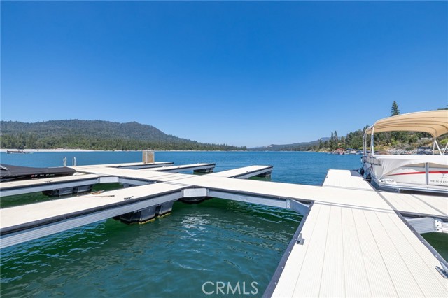 Detail Gallery Image 3 of 65 For 37744 Shoreline Dr, Bass Lake,  CA 93604 - 4 Beds | 2 Baths