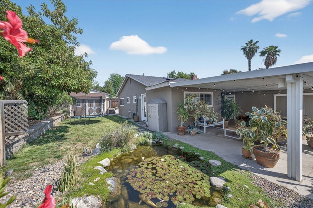 1463 Clock Ave, Redlands CA: https://media.crmls.org/medias/85602b39-e2fd-411b-87dd-db2d3264f5bd.jpg