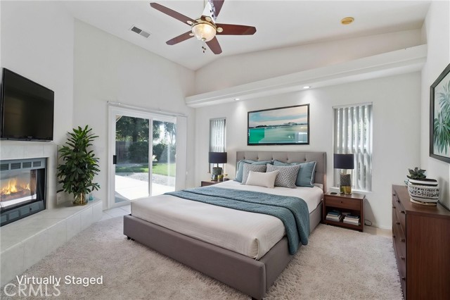 122 East, Madera CA: https://media.crmls.org/medias/85604431-4b51-44e8-87a7-97953ddd228d.jpg