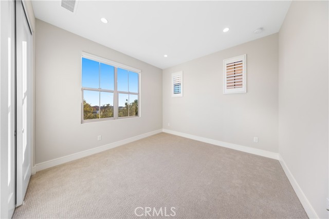 Detail Gallery Image 19 of 36 For 130 Mezza Luna, Irvine,  CA 92602 - 4 Beds | 3 Baths