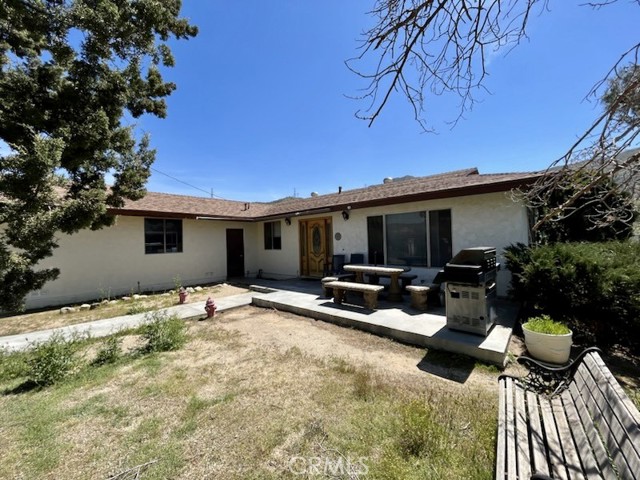 1124 Buella Vista Road Acton, California 1124 Buella Vista Road