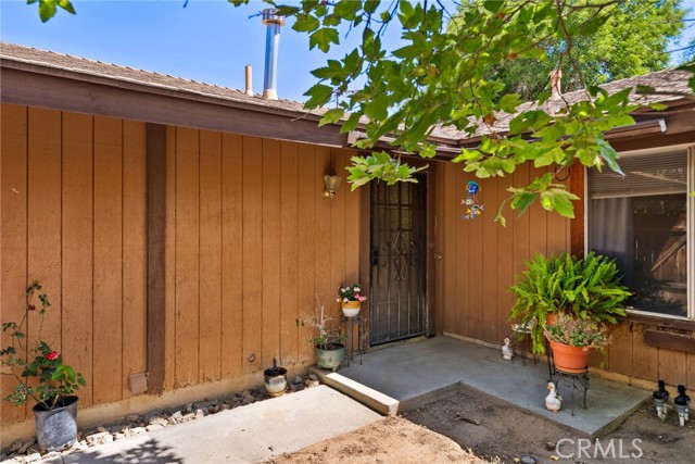 4271 Baggett Drive, Riverside CA: https://media.crmls.org/medias/8561059e-06db-4b3a-b89f-a55d71dc94c4.jpg