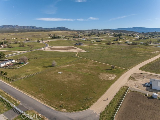 Detail Gallery Image 11 of 42 For 358 Sky Harbor and Lakefront, Aguanga,  CA 92536 - – Beds | – Baths