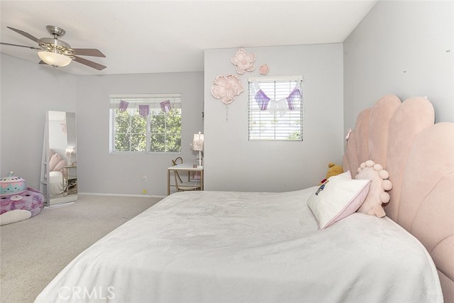 721 Cinnabar Place, Simi Valley CA: https://media.crmls.org/medias/8561dae6-c9e1-4a2b-b655-e186c73b2575.jpg