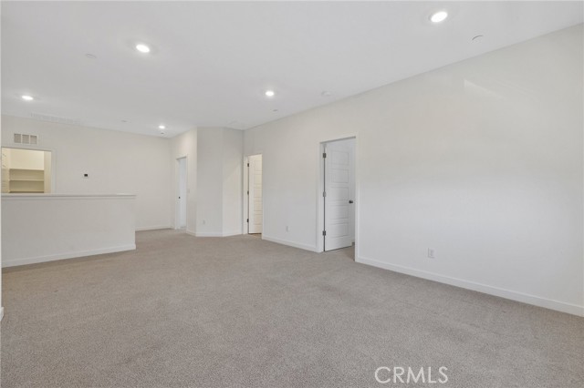 1754 N Aster Lake Road, Hanford CA: https://media.crmls.org/medias/8561dc01-71d4-4f46-8360-019e7e1acf0e.jpg