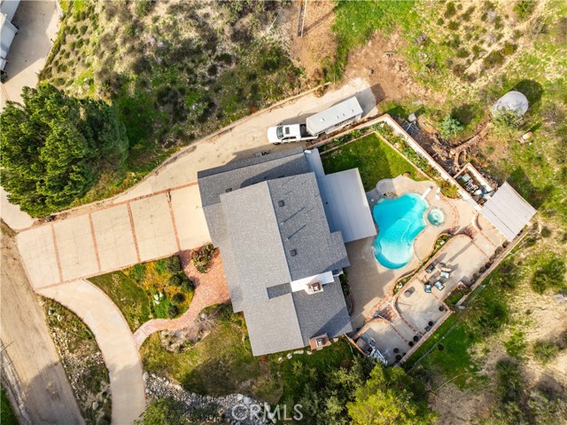 28132 Oak Spring Canyon, Canyon Country CA: https://media.crmls.org/medias/85628784-4703-4cf8-b7e3-5d93da845ba8.jpg