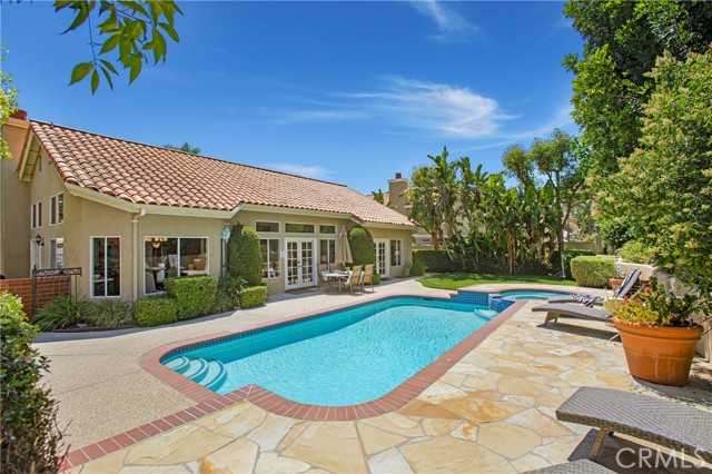 28505 Evening Breeze Drive, Yorba Linda CA: https://media.crmls.org/medias/8562aceb-17b2-4bc9-a244-aaa72881f626.jpg