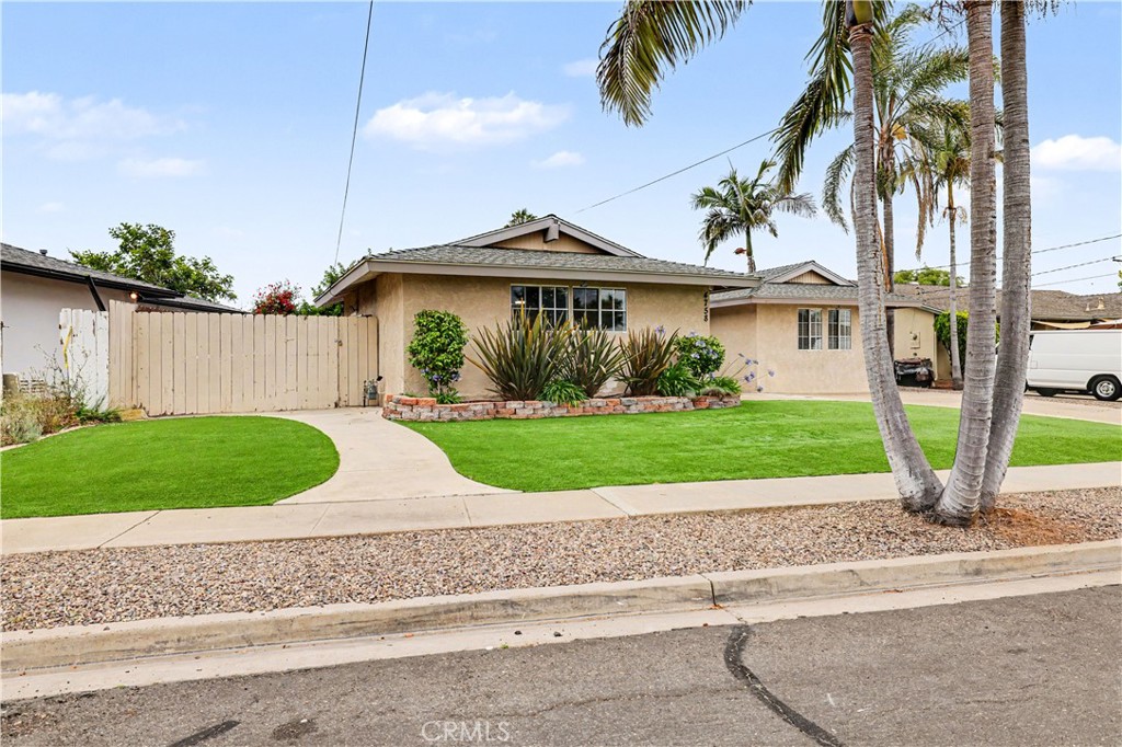 4758 Mount Saint Helens Way - photo 4