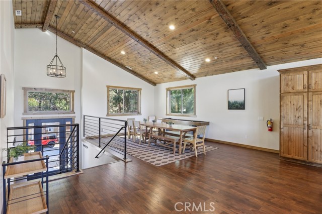 Detail Gallery Image 9 of 40 For 760 Tehama Dr, Big Bear Lake,  CA 92315 - 4 Beds | 3/1 Baths