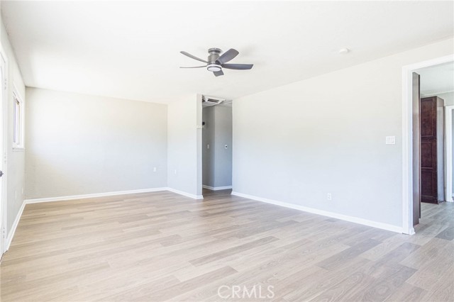 35277 Walnut Street, Barstow CA: https://media.crmls.org/medias/856400d8-2a3e-4cfd-96a3-39e88a5d2fdc.jpg