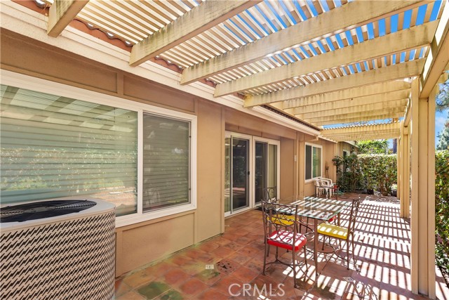 3320 Via Carrizo, Laguna Woods CA: https://media.crmls.org/medias/85661c18-4993-446b-a9be-5decf1615102.jpg
