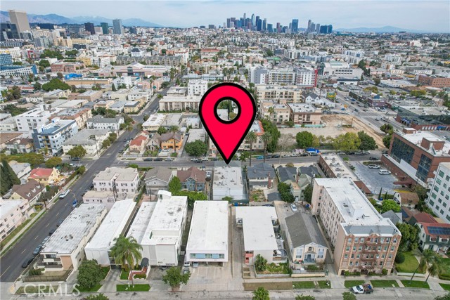 Detail Gallery Image 30 of 32 For 957 S Gramercy Dr #105,  Los Angeles,  CA 90019 - 2 Beds | 2 Baths