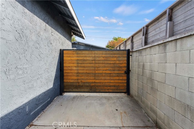 Detail Gallery Image 34 of 48 For 6216 Aldama St, Los Angeles,  CA 90042 - 3 Beds | 2 Baths