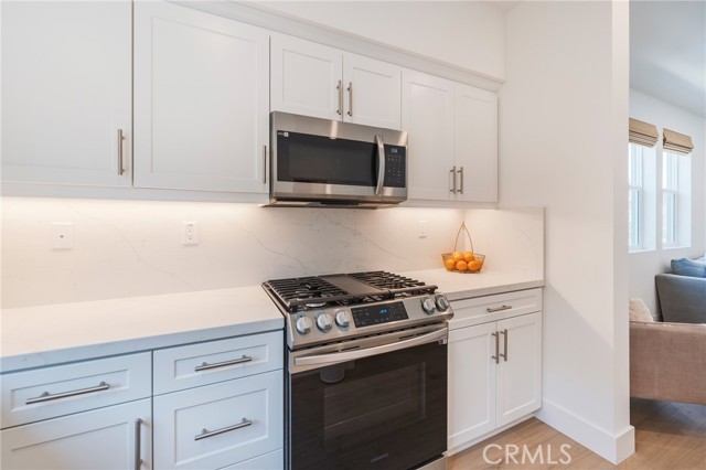 11751 Florence Avenue, Santa Fe Springs CA: https://media.crmls.org/medias/8566d345-70de-436e-a5b8-a7447ee02aa0.jpg