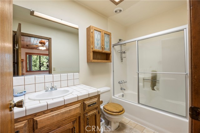 Detail Gallery Image 29 of 40 For 2513 Arbor Dr, –,  CA 93225 - 3 Beds | 3 Baths