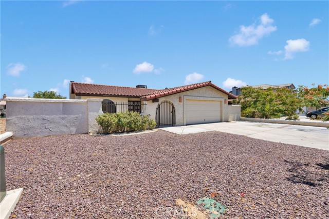 Detail Gallery Image 3 of 32 For 26453 Buccaneer Ln, Helendale,  CA 92342 - 2 Beds | 2 Baths