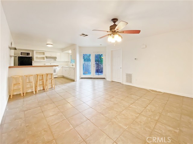 Detail Gallery Image 7 of 15 For 3729 Florida, West Covina,  CA 91792 - 1 Beds | 1 Baths