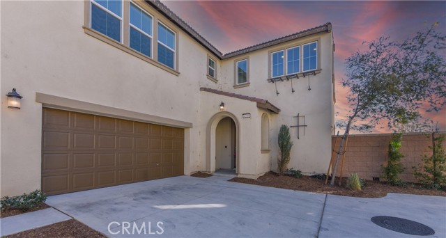 Detail Gallery Image 2 of 57 For 4286 S Bryce Canyon Trail, Ontario,  CA 91762 - 4 Beds | 4 Baths