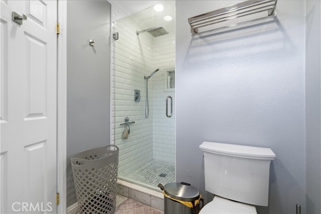 Detail Gallery Image 18 of 30 For 19833 Blythe, Winnetka,  CA 91306 - 3 Beds | 2 Baths