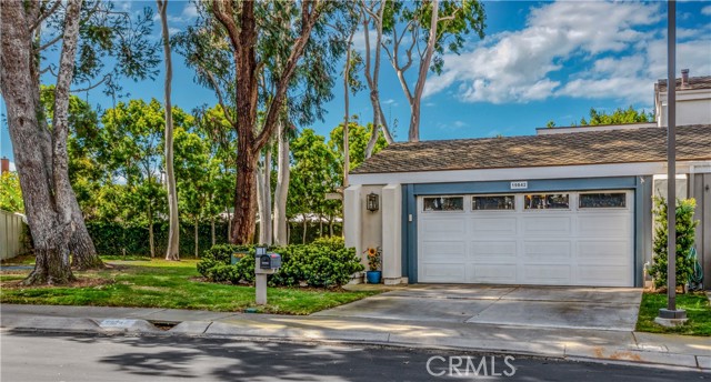 Detail Gallery Image 1 of 50 For 19842 Deep Harbor Dr, Huntington Beach,  CA 92648 - 2 Beds | 2 Baths