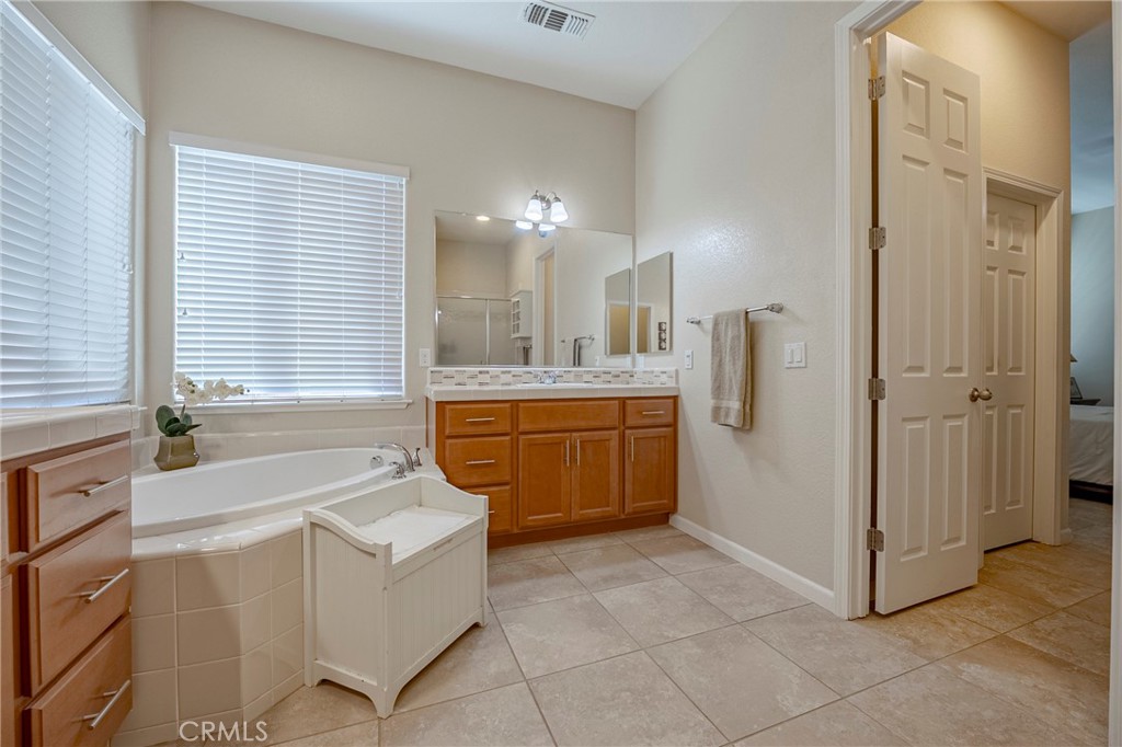 MLS #MC25235599 image #30