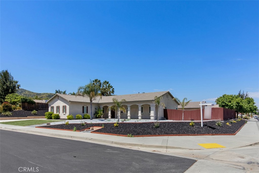 30962 Via Bonica, Lake Elsinore, CA 92530