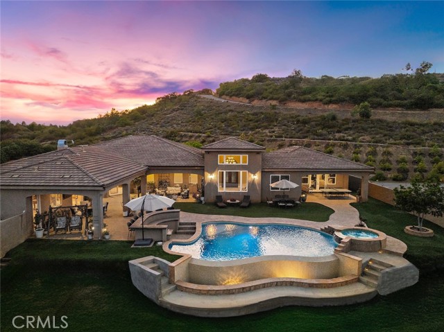 38150 Via Huerta, Murrieta CA: https://media.crmls.org/medias/856dcb35-1862-400e-ab89-169977ee888e.jpg