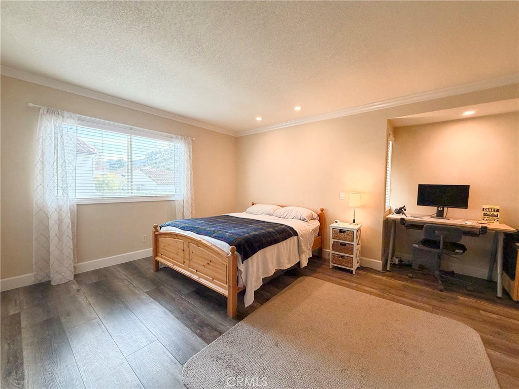 MLS #SR25276114 image #7