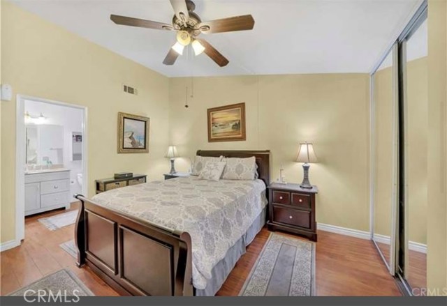 Detail Gallery Image 5 of 5 For 252 Chaumont Cir #252,  Lake Forest,  CA 92610 - 2 Beds | 2 Baths