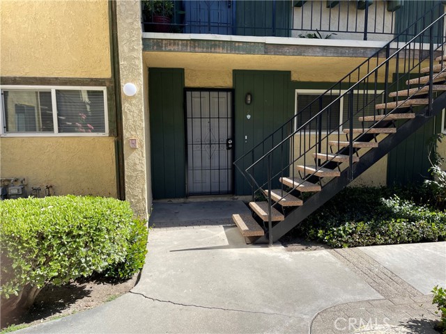 Detail Gallery Image 1 of 1 For 21602 Belshire Ave #2,  Hawaiian Gardens,  CA 90716 - 2 Beds | 2 Baths