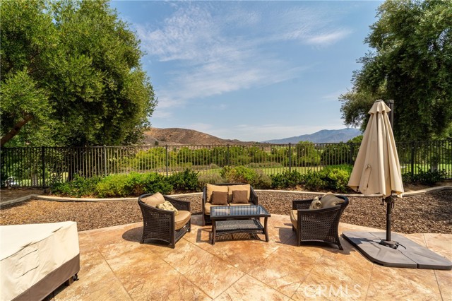 Detail Gallery Image 34 of 39 For 4437 Cabot Dr, Corona,  CA 92883 - 3 Beds | 2/1 Baths