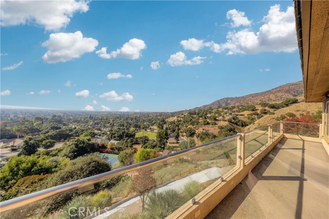 Detail Gallery Image 5 of 60 For 360 Conifer Rd, Glendora,  CA 91741 - 4 Beds | 5 Baths