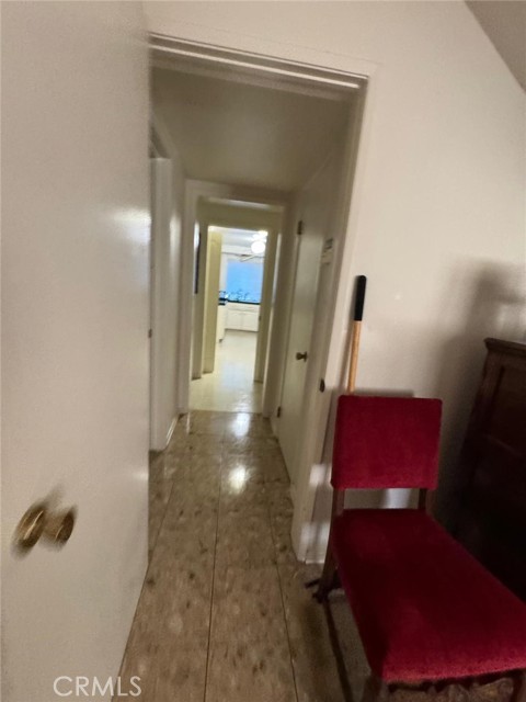 10345 Oso Avenue, Chatsworth CA: https://media.crmls.org/medias/85718787-e439-429b-aeff-0102832fc148.jpg