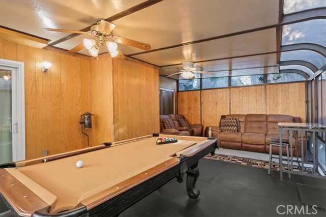 Detail Gallery Image 32 of 70 For 15717 Rosehaven Ln, Canyon Country,  CA 91387 - 3 Beds | 2/1 Baths