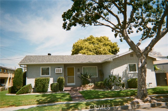 4625 E 14th St, Long Beach, CA 90804