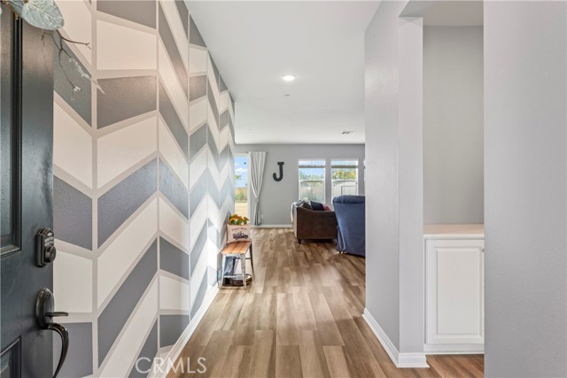 Detail Gallery Image 6 of 49 For 695 Poo Ish, San Jacinto,  CA 92582 - 6 Beds | 3/1 Baths