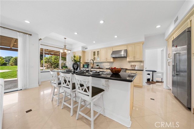 18178 Wellington Lane, Rowland Heights CA: https://media.crmls.org/medias/8572f8ed-b10a-4f52-87ae-a3c7becfd7e1.jpg