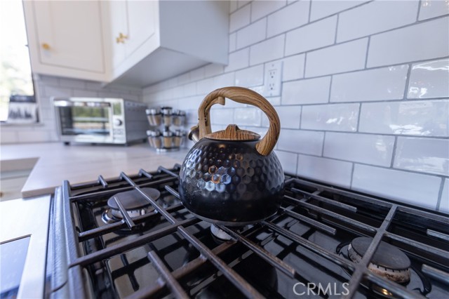 43866 Mendocino Drive, Big Bear Lake CA: https://media.crmls.org/medias/857324f8-c581-4ab6-9ca4-4e7a01702f98.jpg
