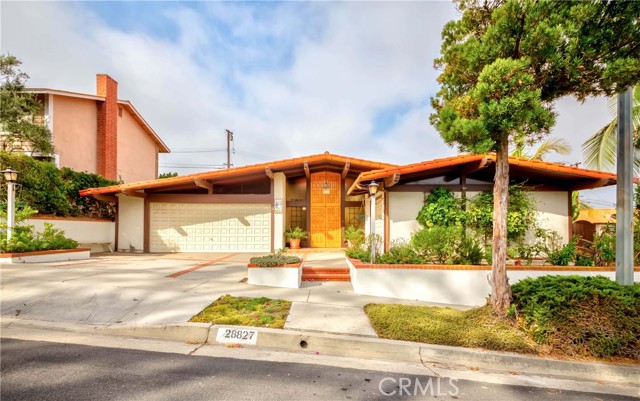 28827 Blythewood Drive, Rancho Palos Verdes, California 90275, 4 Bedrooms Bedrooms, ,1 BathroomBathrooms,Residential,Sold,Blythewood,PV21168290